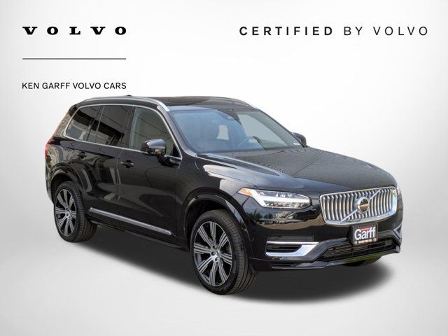 2023 Volvo XC90 Recharge Plug-In Hybrid Plus Bright Theme