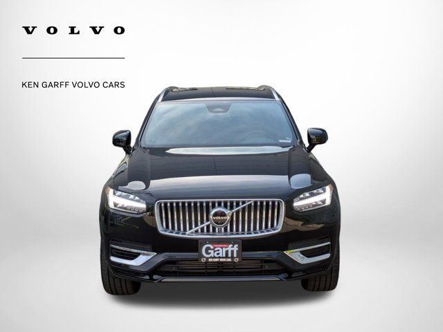 2023 Volvo XC90 Recharge Plug-In Hybrid Plus Bright Theme