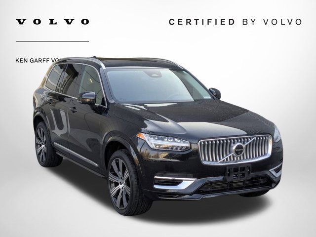 2023 Volvo XC90 Recharge Plug-In Hybrid Plus Bright Theme