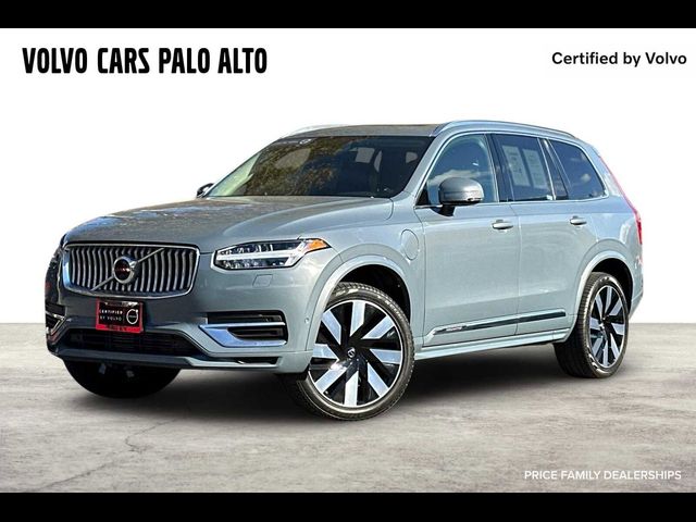 2023 Volvo XC90 Recharge Plug-In Hybrid Plus Bright Theme