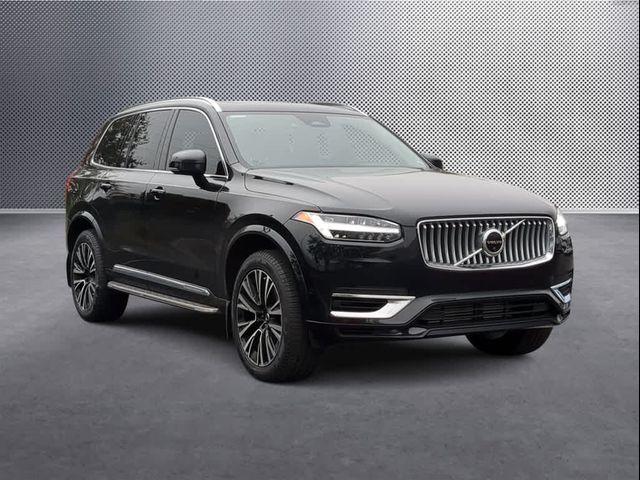 2023 Volvo XC90 Recharge Plug-In Hybrid Plus Bright Theme