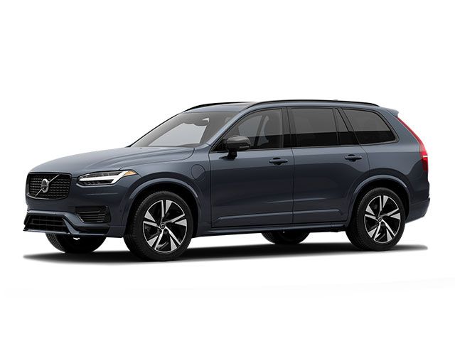 2023 Volvo XC90 Recharge Plug-In Hybrid Plus Dark Theme