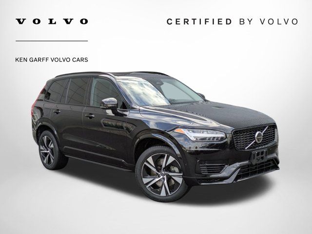 2023 Volvo XC90 Recharge Plug-In Hybrid Plus Dark Theme