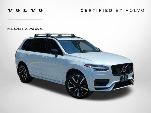 2023 Volvo XC90 Recharge Plug-In Hybrid Plus Dark Theme