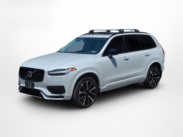 2023 Volvo XC90 Recharge Plug-In Hybrid Plus Dark Theme
