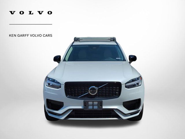 2023 Volvo XC90 Recharge Plug-In Hybrid Plus Dark Theme