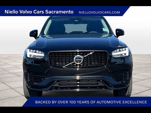2023 Volvo XC90 Recharge Plus Dark Theme
