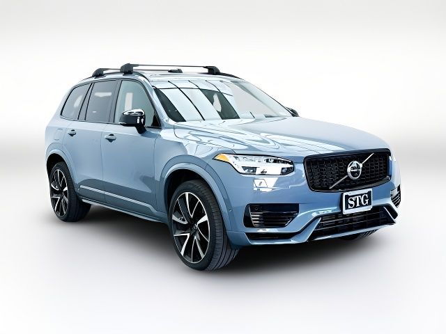 2023 Volvo XC90 Recharge Plug-In Hybrid Plus Dark Theme