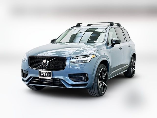 2023 Volvo XC90 Recharge Plug-In Hybrid Plus Dark Theme