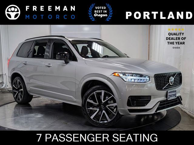 2023 Volvo XC90 Recharge Plus Dark Theme