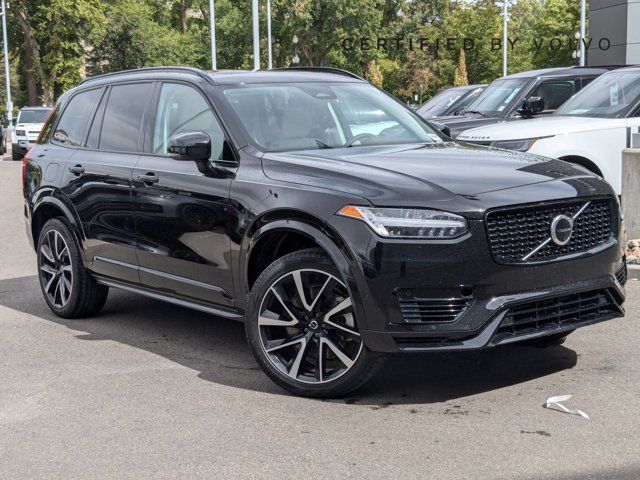 2023 Volvo XC90 Recharge Plug-In Hybrid Plus Dark Theme