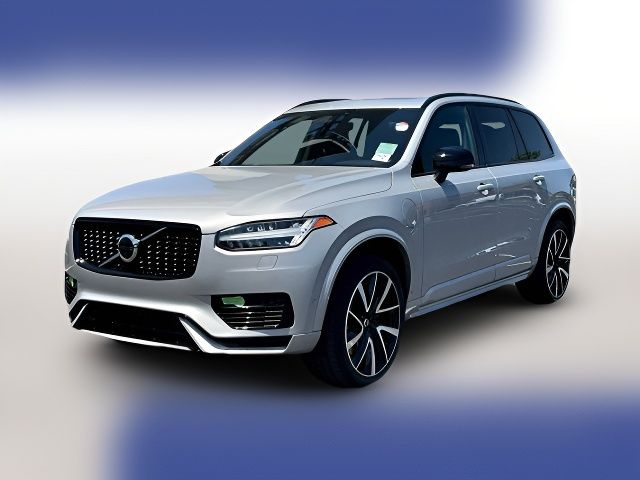 2023 Volvo XC90 Recharge Plug-In Hybrid Plus Dark Theme