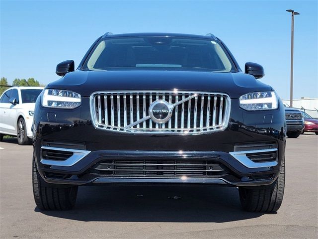 2023 Volvo XC90 Recharge Plug-In Hybrid Plus Bright Theme