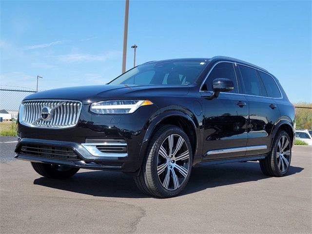 2023 Volvo XC90 Recharge Plug-In Hybrid Plus Bright Theme