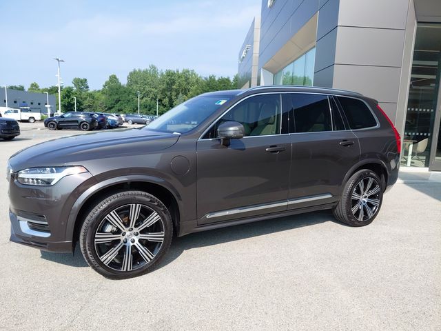 2023 Volvo XC90 Recharge Plug-In Hybrid Plus Bright Theme