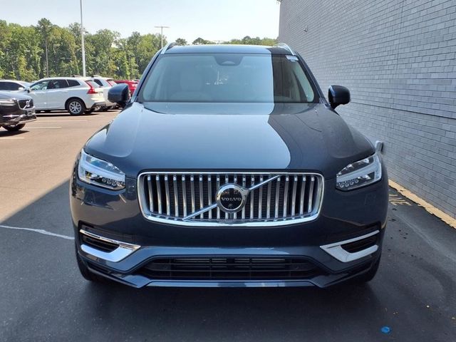 2023 Volvo XC90 Recharge Plug-In Hybrid Plus Bright Theme