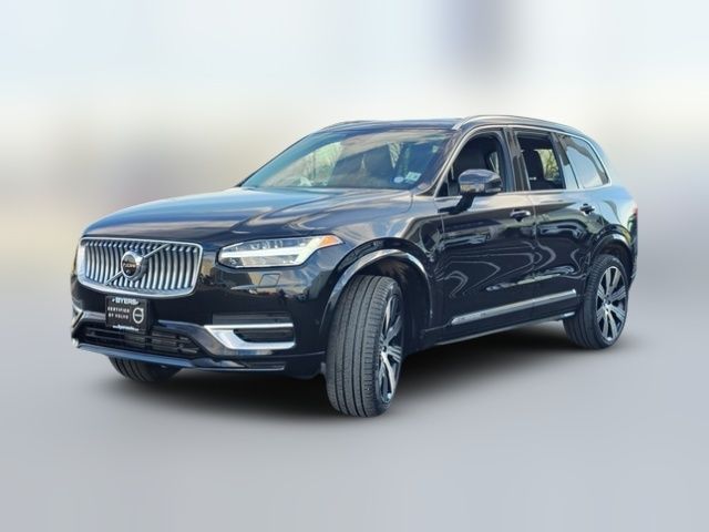 2023 Volvo XC90 Recharge Plug-In Hybrid Plus Bright Theme