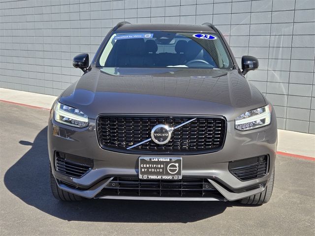 2023 Volvo XC90 Recharge Plug-In Hybrid Plus Dark Theme