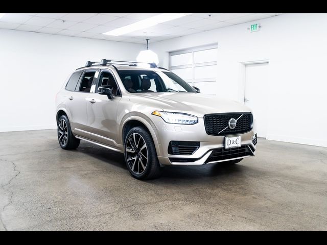 2023 Volvo XC90 Recharge Plug-In Hybrid Plus Dark Theme