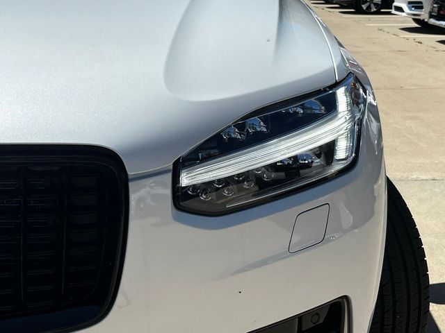 2023 Volvo XC90 Recharge Plug-In Hybrid Plus Dark Theme