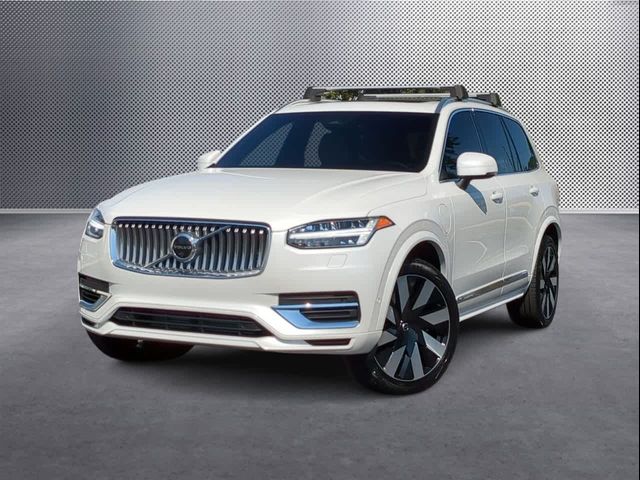 2023 Volvo XC90 Recharge Plug-In Hybrid Ultimate Bright Theme