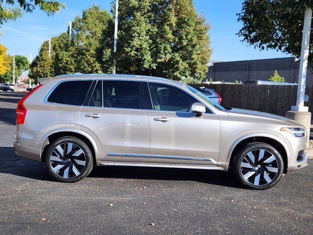 2023 Volvo XC90 Recharge Plug-In Hybrid Ultimate