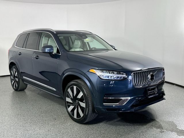 2023 Volvo XC90 Recharge Plug-In Hybrid Ultimate