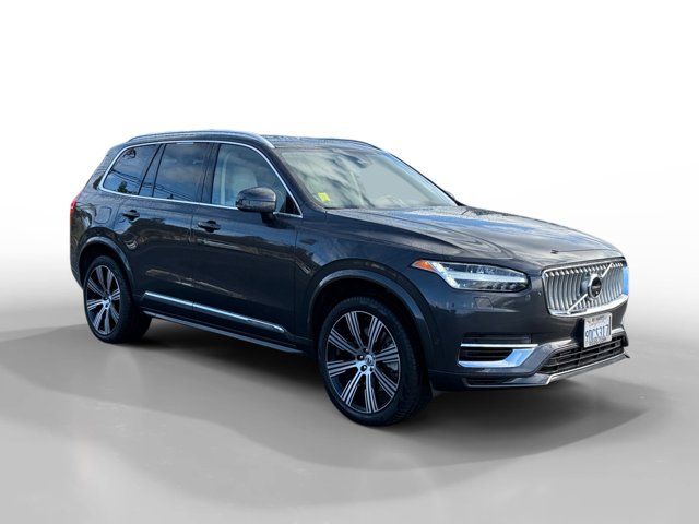 2023 Volvo XC90 Recharge Plug-In Hybrid Ultimate