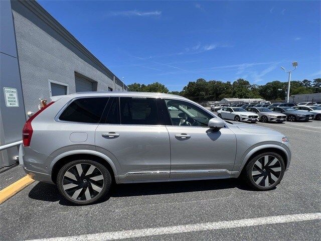 2023 Volvo XC90 Recharge Plug-In Hybrid Ultimate