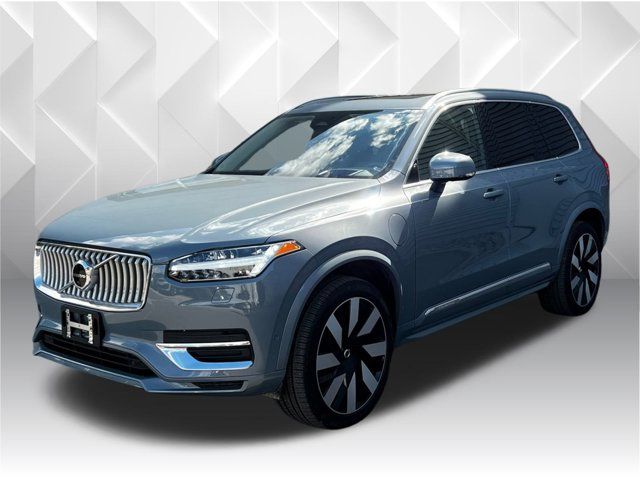 2023 Volvo XC90 Recharge Plug-In Hybrid Ultimate