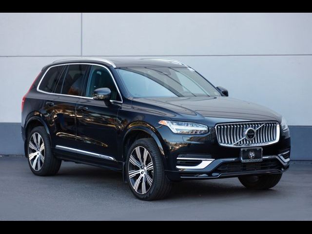 2023 Volvo XC90 Recharge Plug-In Hybrid Ultimate Bright Theme