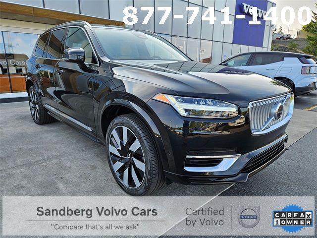 2023 Volvo XC90 Recharge Plug-In Hybrid Ultimate Bright Theme