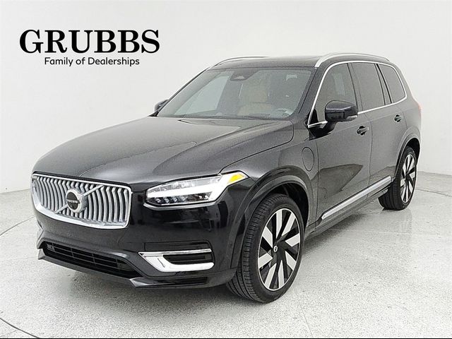 2023 Volvo XC90 Recharge Plug-In Hybrid Ultimate Bright Theme