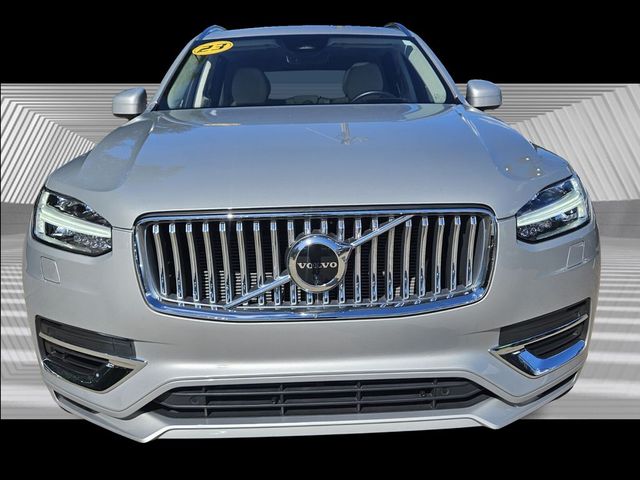 2023 Volvo XC90 Recharge Plug-In Hybrid Ultimate Bright Theme