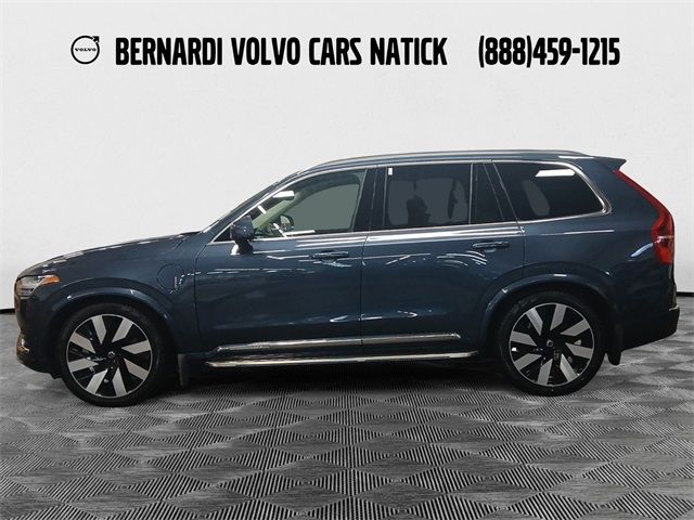 2023 Volvo XC90 Recharge Plug-In Hybrid Ultimate Bright Theme