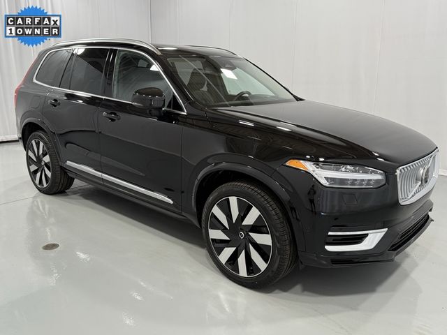 2023 Volvo XC90 Recharge Plug-In Hybrid Ultimate Bright Theme