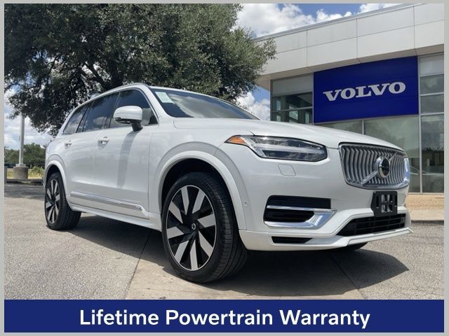 2023 Volvo XC90 Recharge Plug-In Hybrid Ultimate Bright Theme