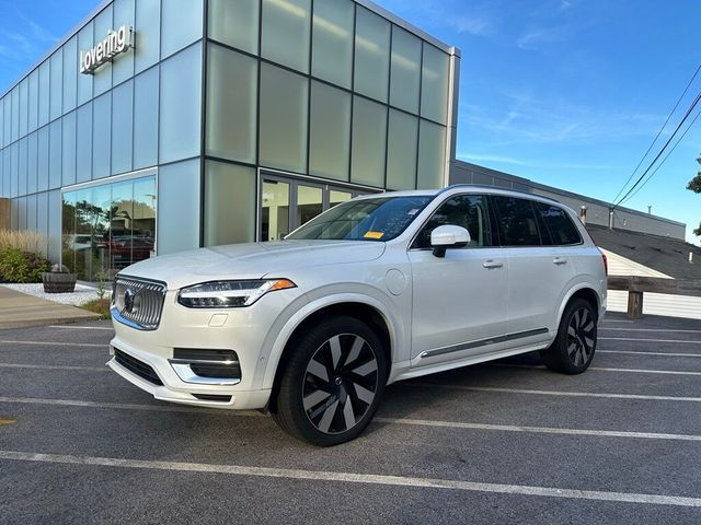 2023 Volvo XC90 Recharge Plug-In Hybrid Ultimate Bright Theme