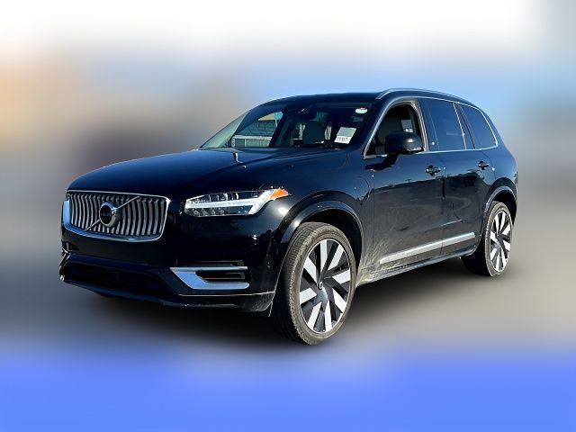 2023 Volvo XC90 Recharge Plug-In Hybrid Ultimate Bright Theme