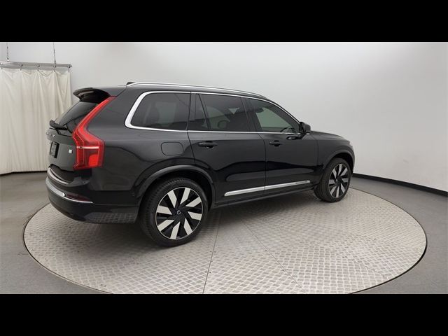 2023 Volvo XC90 Recharge Plug-In Hybrid Ultimate Bright Theme