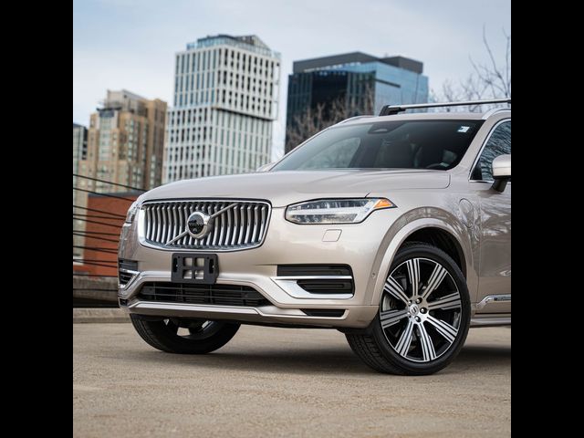 2023 Volvo XC90 Recharge Plug-In Hybrid Ultimate Bright Theme