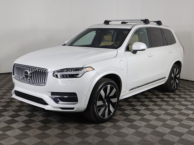 2023 Volvo XC90 Recharge Plug-In Hybrid Ultimate Bright Theme