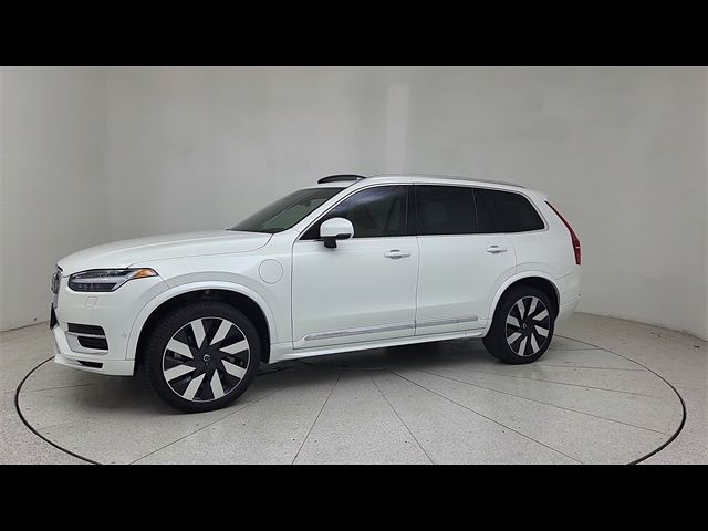 2023 Volvo XC90 Recharge Plug-In Hybrid Ultimate Bright Theme