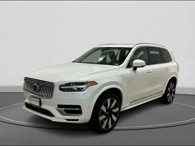 2023 Volvo XC90 Recharge Plug-In Hybrid Ultimate Bright Theme