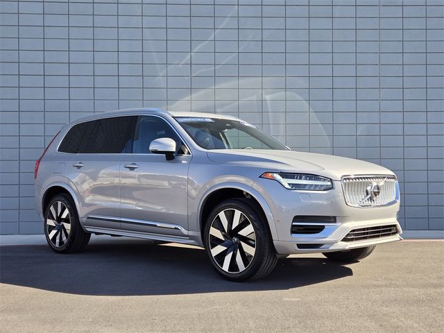 2023 Volvo XC90 Recharge Plug-In Hybrid Ultimate Bright Theme