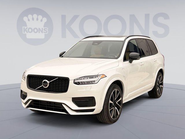 2023 Volvo XC90 Recharge Ultimate Dark Theme