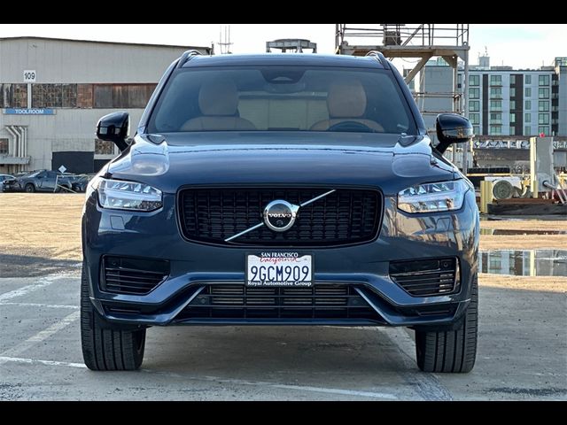 2023 Volvo XC90 Recharge Plug-In Hybrid Ultimate Dark Theme
