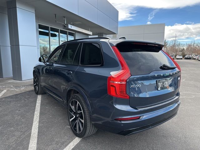 2023 Volvo XC90 Recharge Plug-In Hybrid Ultimate Dark Theme