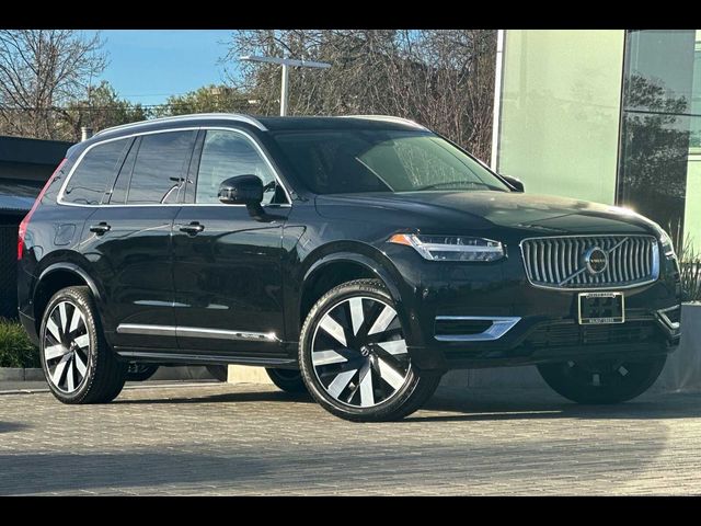 2023 Volvo XC90 Recharge Plug-In Hybrid Ultimate Bright Theme