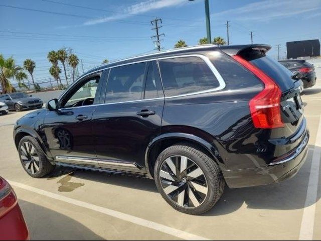 2023 Volvo XC90 Recharge Plug-In Hybrid Ultimate Bright Theme